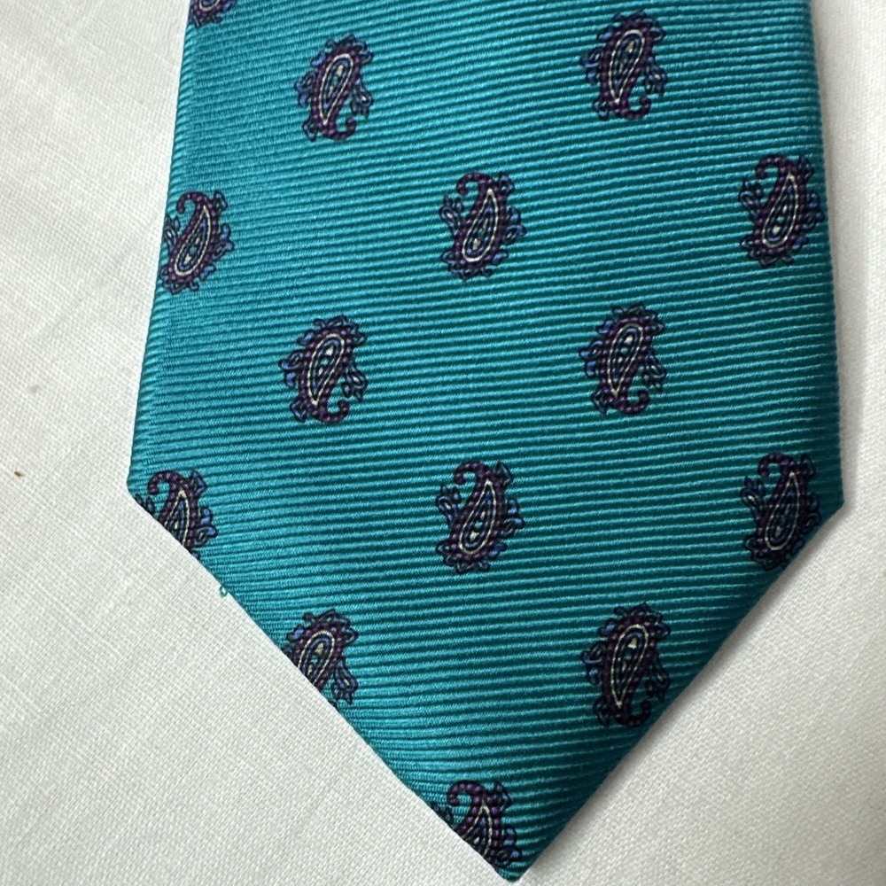 Mens Neck Tie Aqua Blue With Small Paisley Harvey Barnard‎ All Silk 59 X 3.25"